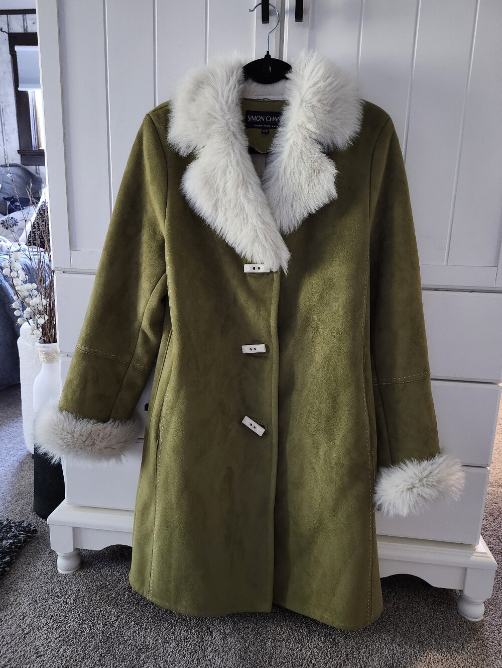 Simon Chang Olive Green Faux-Fur Trim Coat Sz S